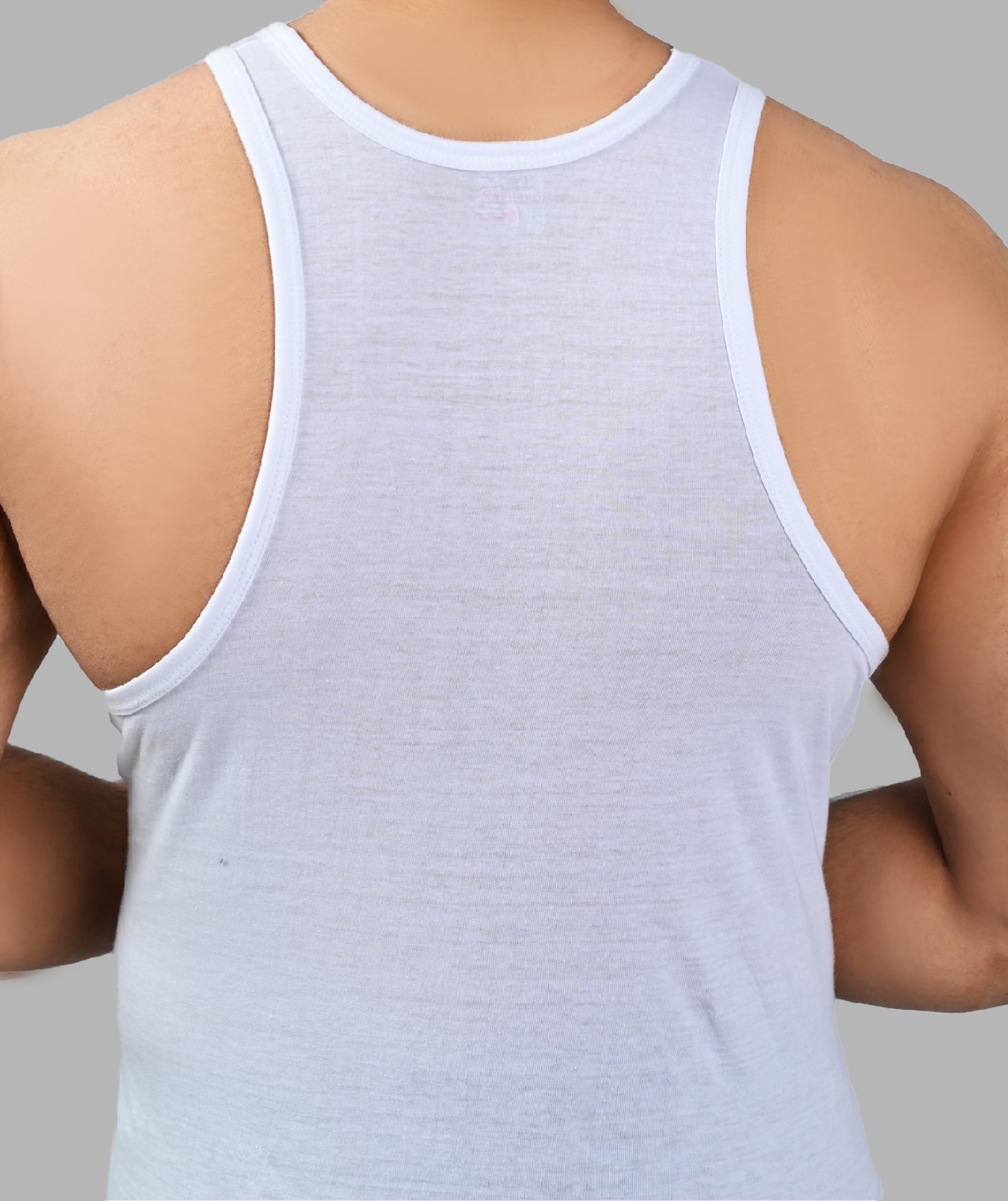 Men Sleeveless Essential Vest (Pack of 1) - White